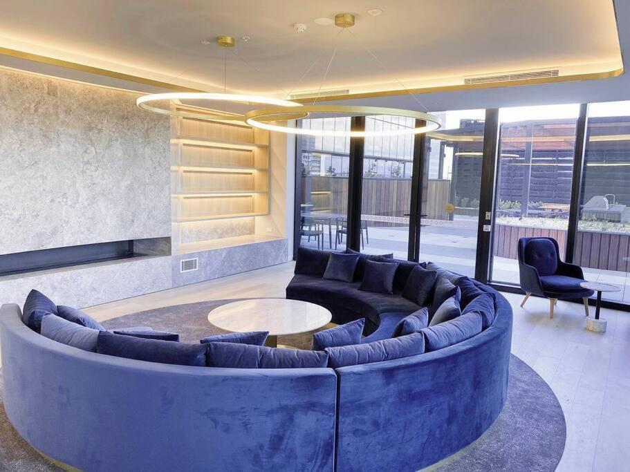 Skyone Lux 2Bed2Bath Aprt In Boxhill And Free Carpark Apartment Box Hill Exterior photo