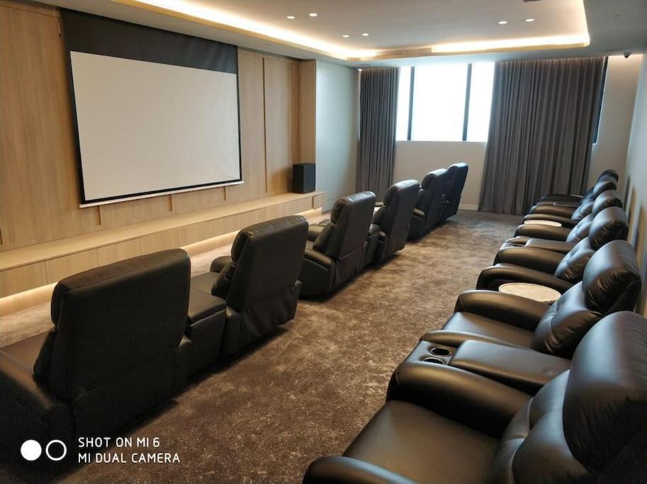 Skyone Lux 2Bed2Bath Aprt In Boxhill And Free Carpark Apartment Box Hill Exterior photo